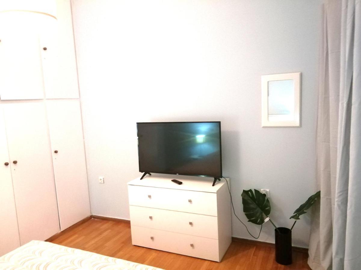 Full House Near The Center Of Athens Apartment ภายนอก รูปภาพ