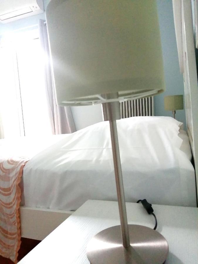 Full House Near The Center Of Athens Apartment ภายนอก รูปภาพ