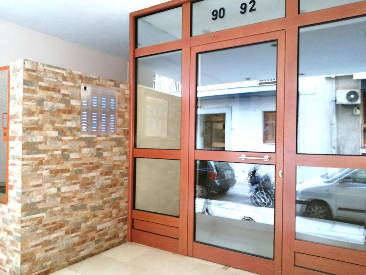 Full House Near The Center Of Athens Apartment ภายนอก รูปภาพ