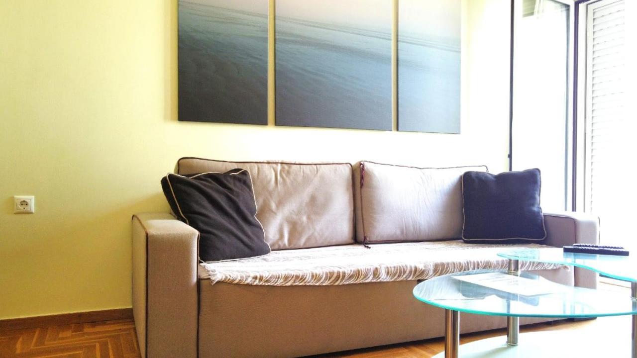 Full House Near The Center Of Athens Apartment ภายนอก รูปภาพ